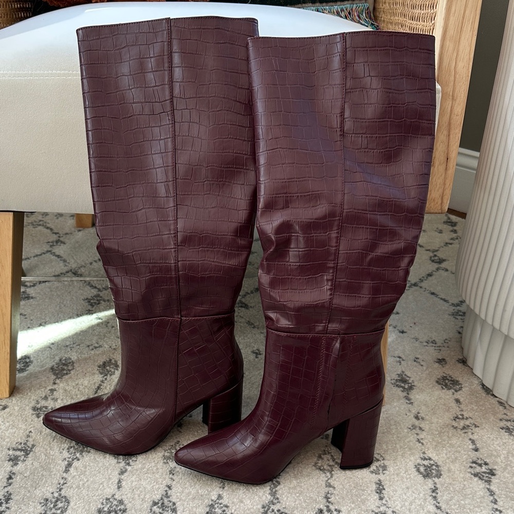 Lulu's Burgundy Croc-Embossed Heeled Boots